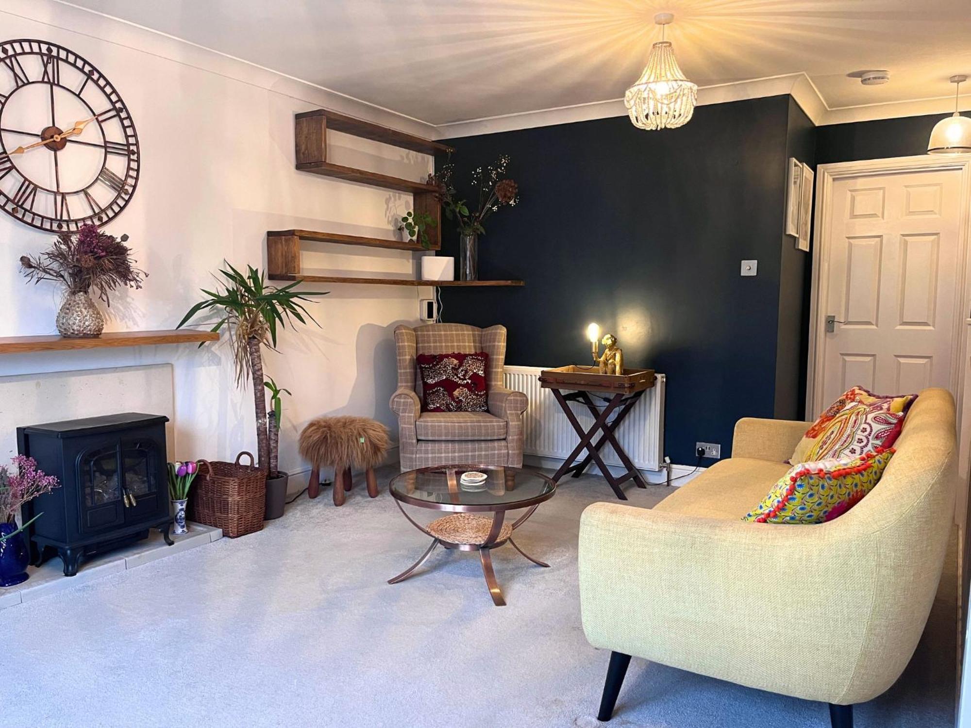Jekyll'S On Hyde - Spacious Town House - Central Winchester - Free Parking, Sleeps 5 - By Xplus Stays Kültér fotó